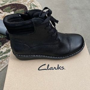 Clarks black size 7 bootie. New unworn